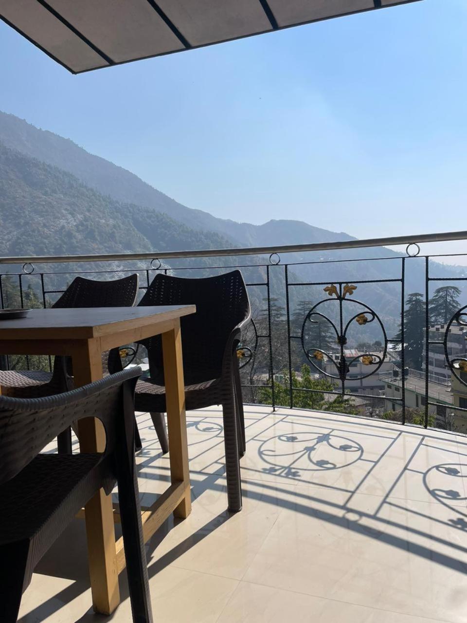 Sky Pie Hotel Νταραμσάλα Εξωτερικό φωτογραφία