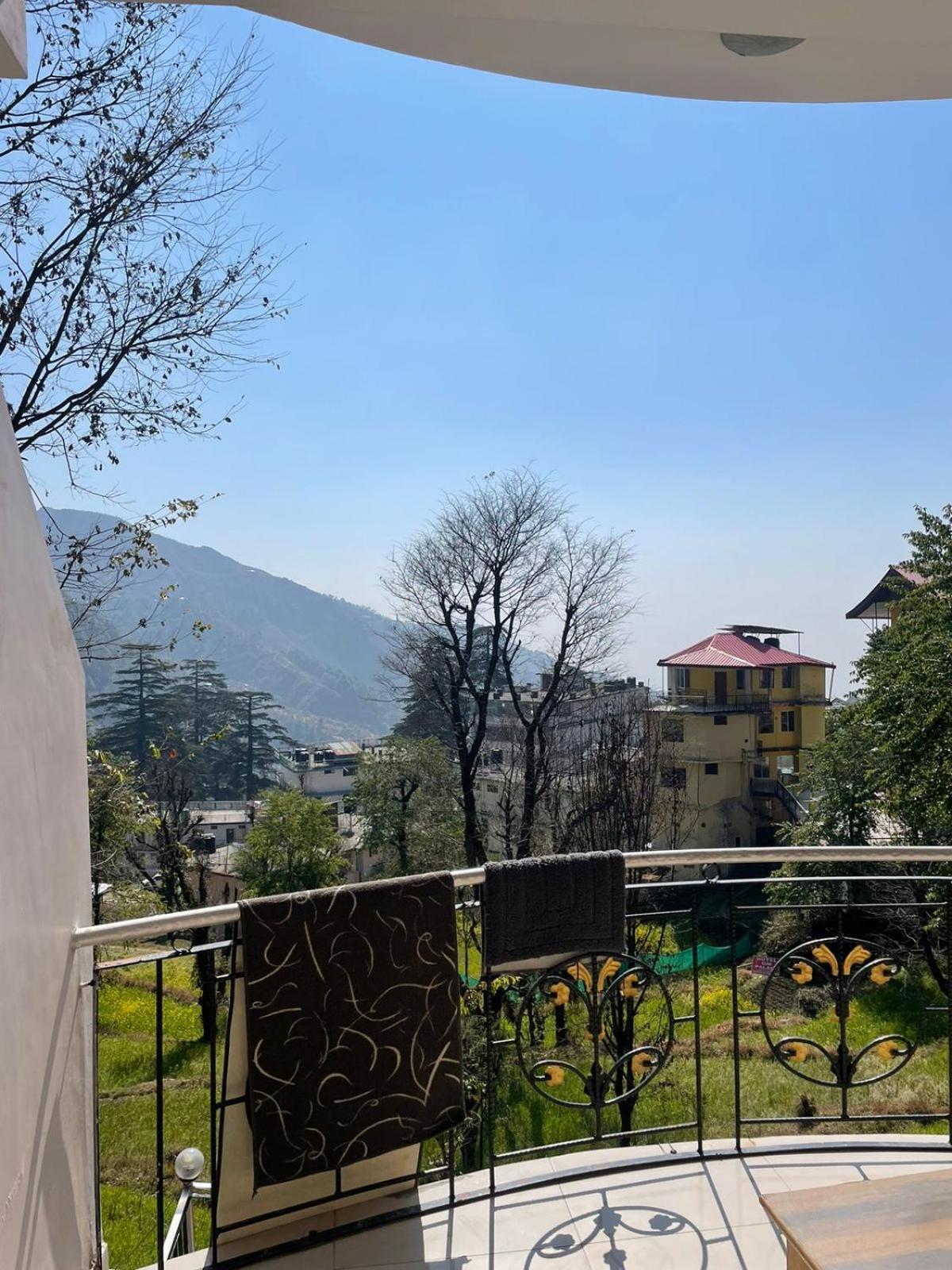 Sky Pie Hotel Νταραμσάλα Εξωτερικό φωτογραφία