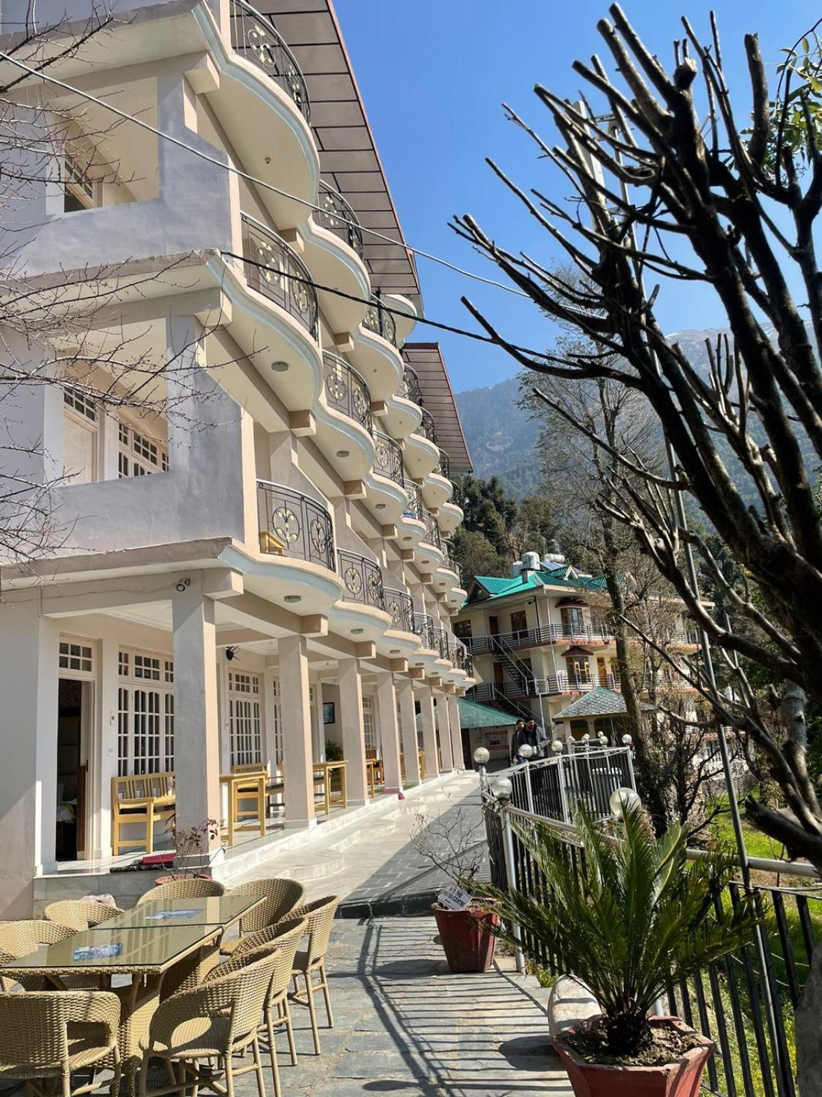 Sky Pie Hotel Νταραμσάλα Εξωτερικό φωτογραφία