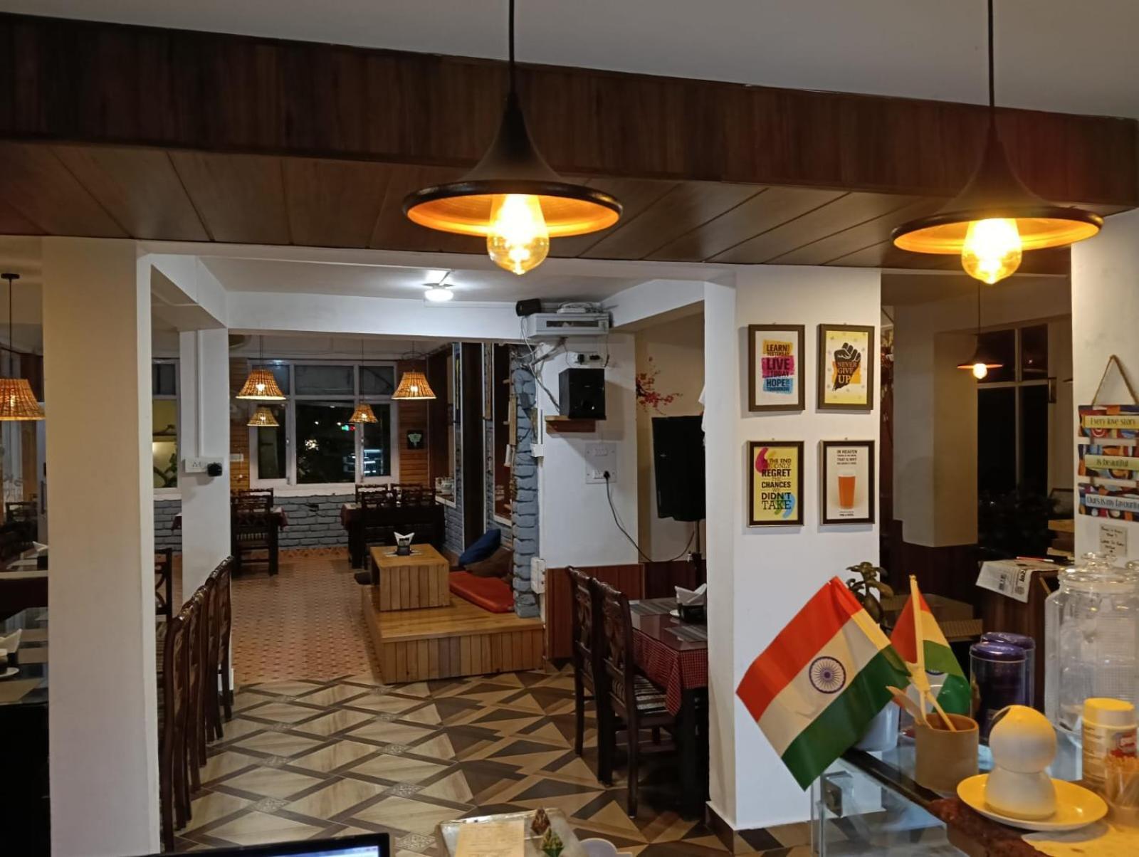 Sky Pie Hotel Νταραμσάλα Εξωτερικό φωτογραφία