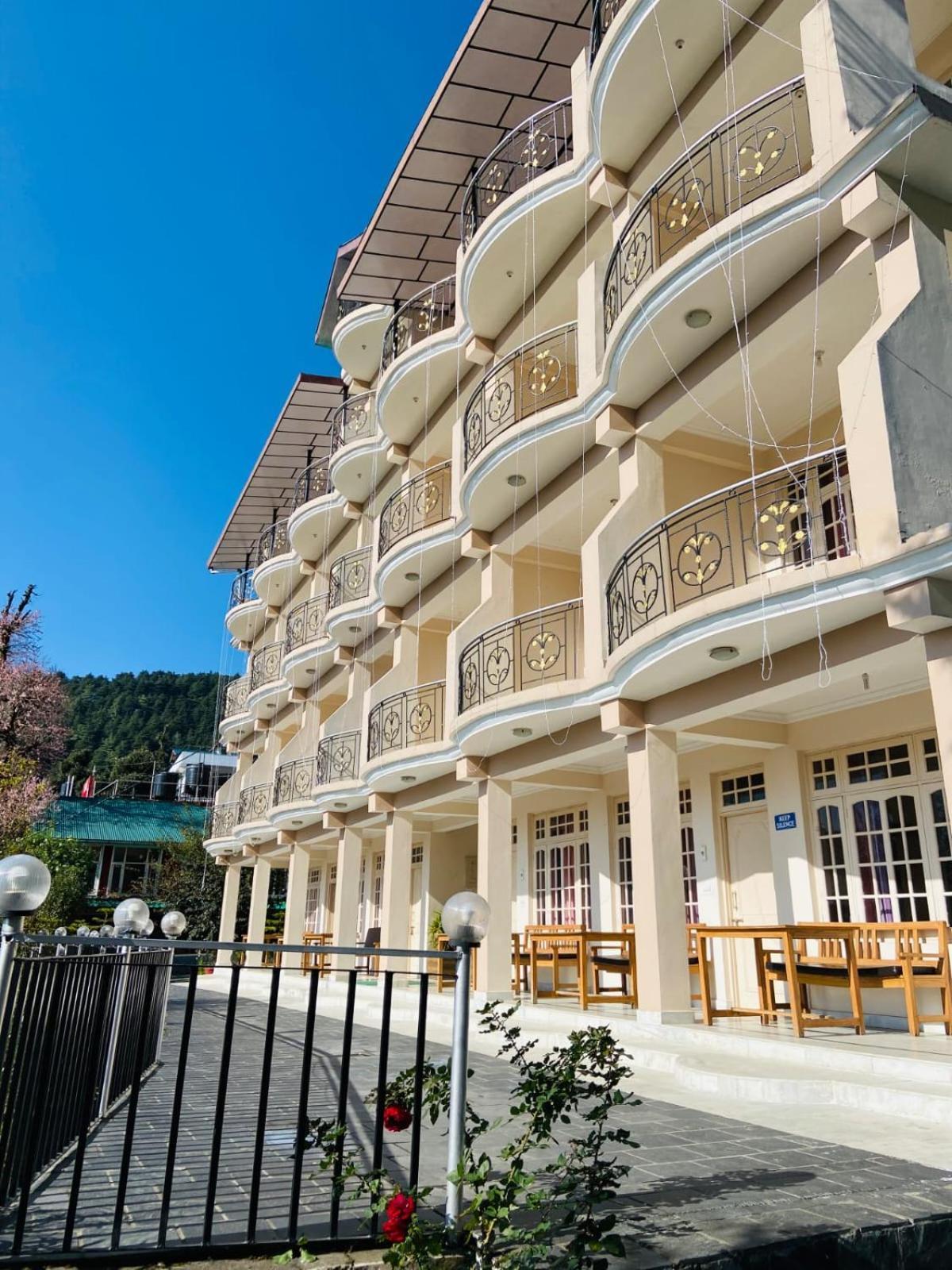 Sky Pie Hotel Νταραμσάλα Εξωτερικό φωτογραφία